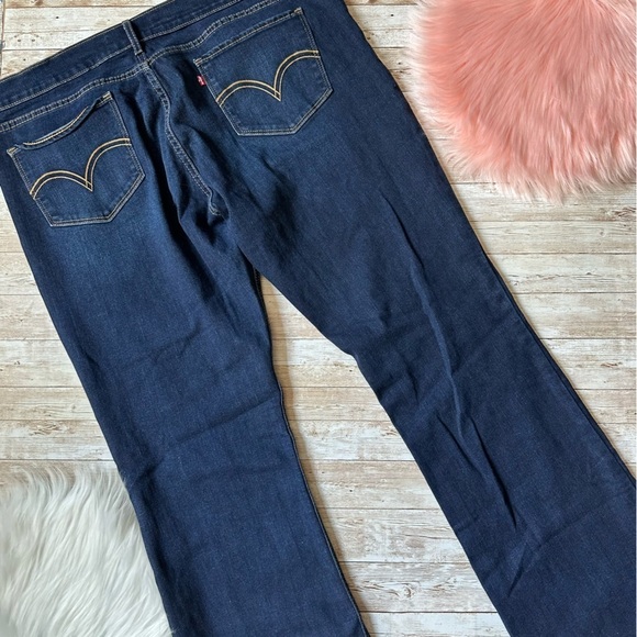 Levi’s Red Tab 524 Bootcut Jeans | W33 L32 | 17M - Picture 2 of 12